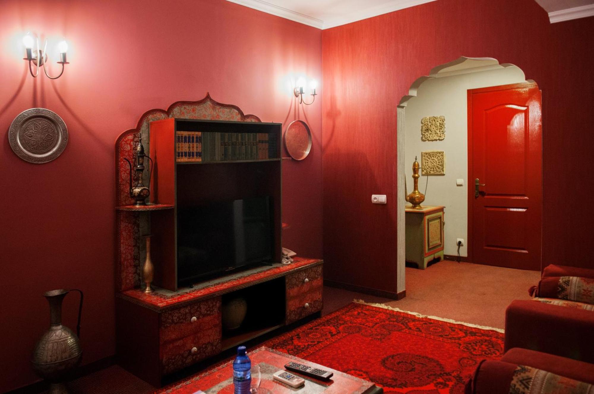 Prestige Palace - Esquisse Hotel Tbilisi Room photo
